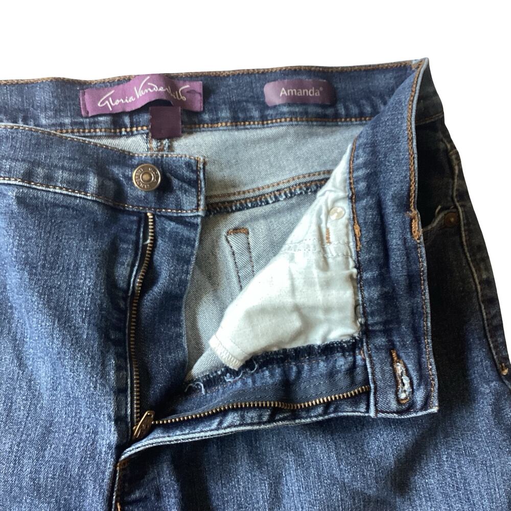 Gloria Vanderbilt Amanda Stretch Fabric Jeans - Picture 6 of 10